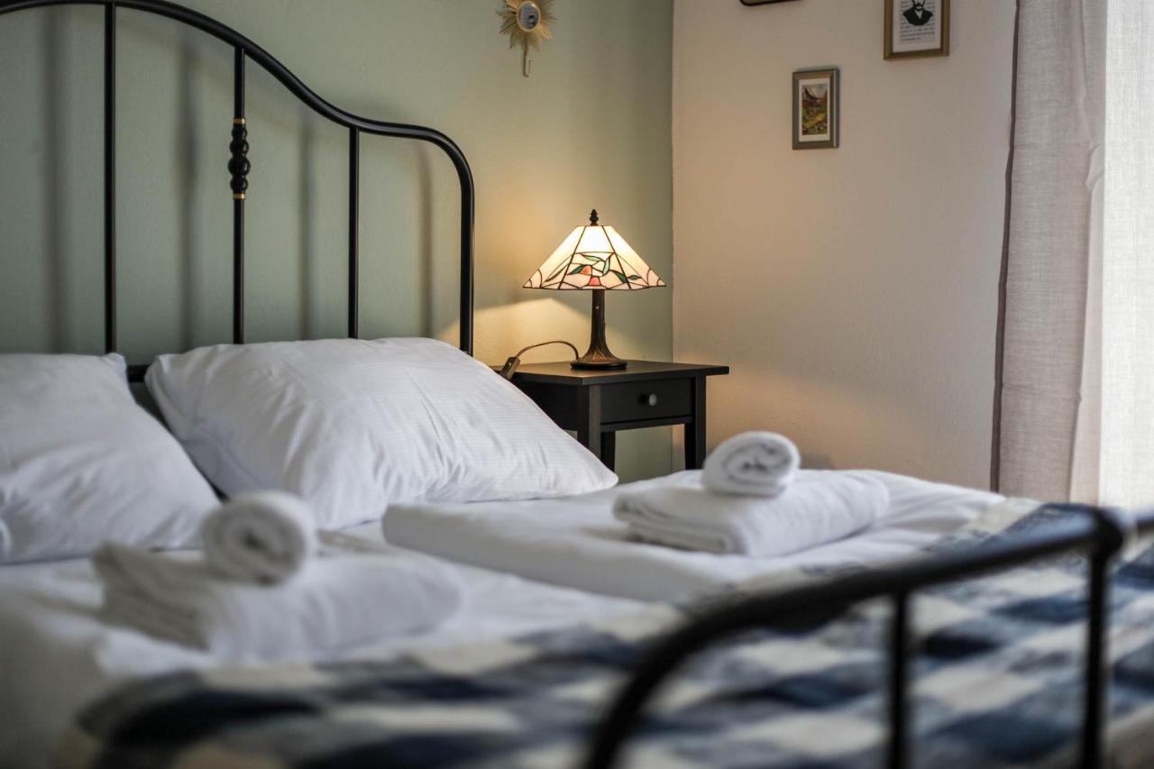 Sherlock'S Holidays Boutique Rooms Portorose Esterno foto