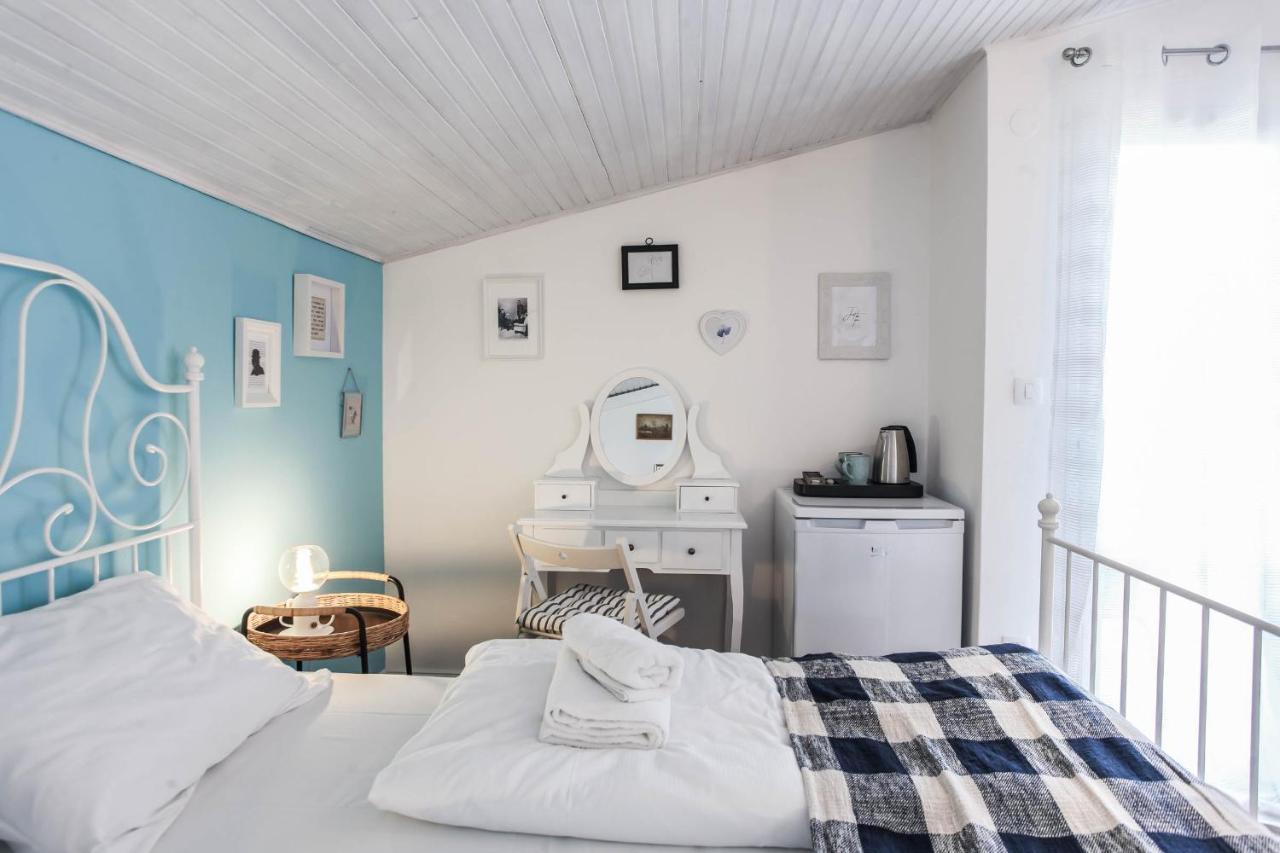 Sherlock'S Holidays Boutique Rooms Portorose Esterno foto