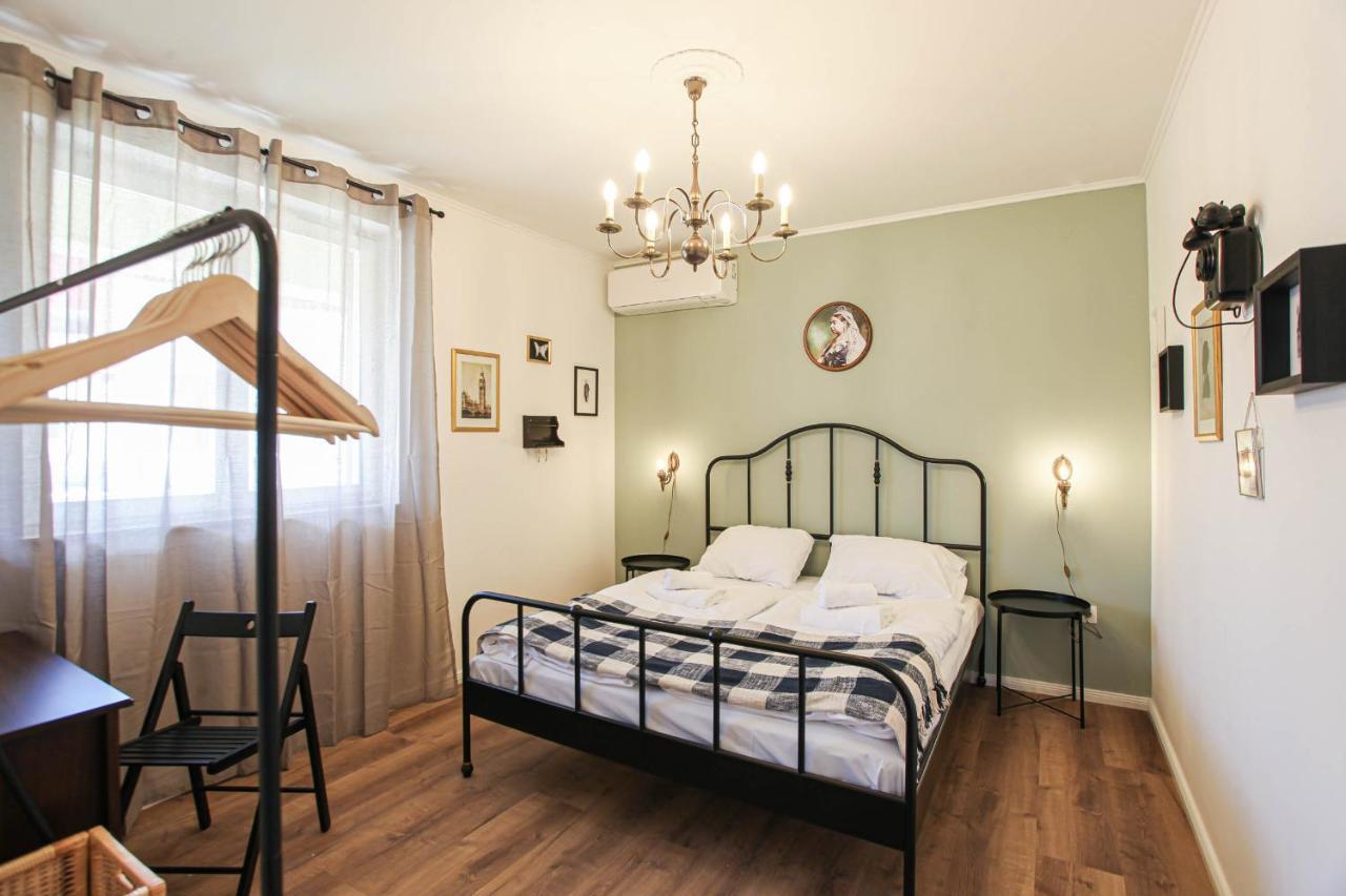 Sherlock'S Holidays Boutique Rooms Portorose Esterno foto