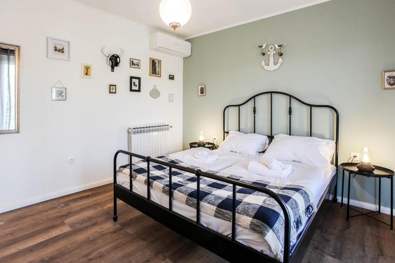 Sherlock'S Holidays Boutique Rooms Portorose Esterno foto
