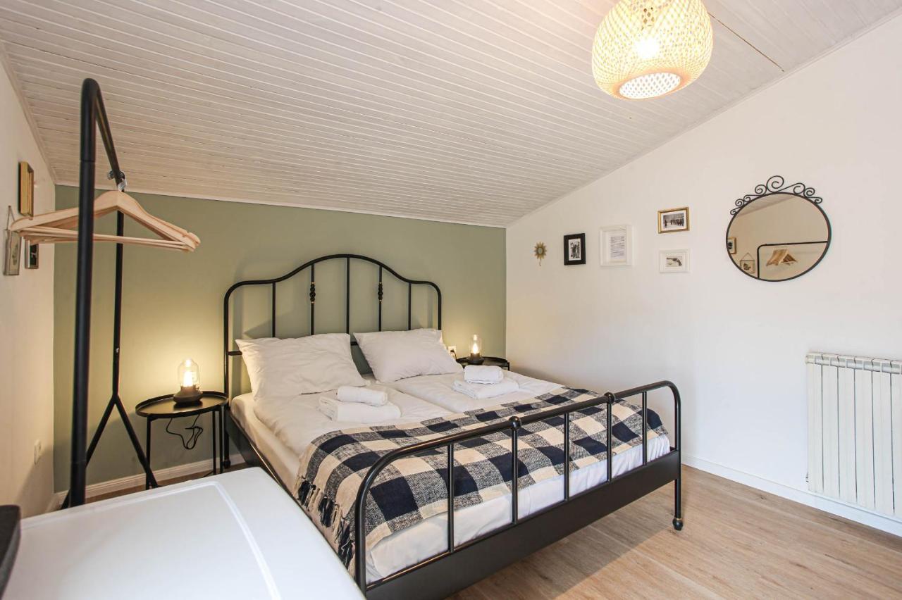 Sherlock'S Holidays Boutique Rooms Portorose Esterno foto