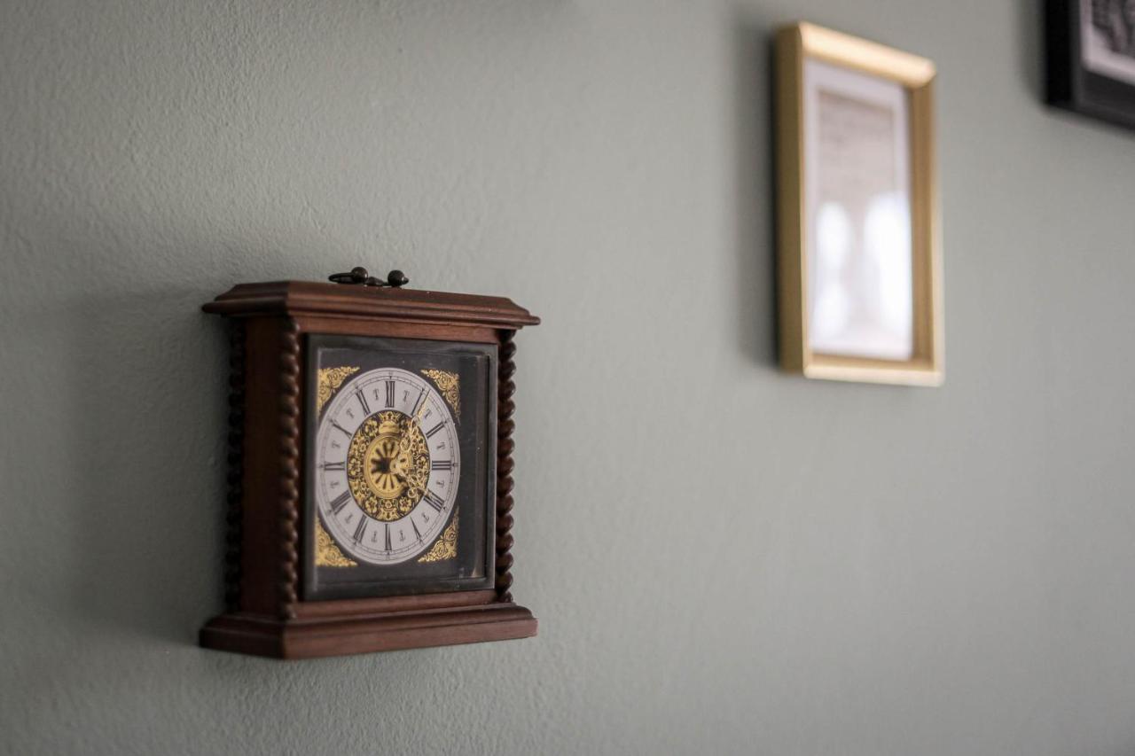 Sherlock'S Holidays Boutique Rooms Portorose Esterno foto